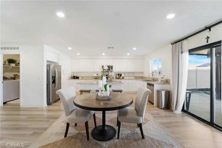 32112 Prairie Crossing Drive, Winchester, California 92596