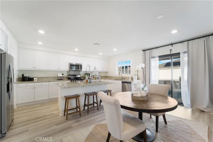 32112 Prairie Crossing Drive, Winchester, California 92596