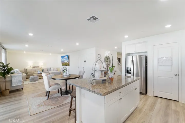32112 Prairie Crossing Drive, Winchester, California 92596