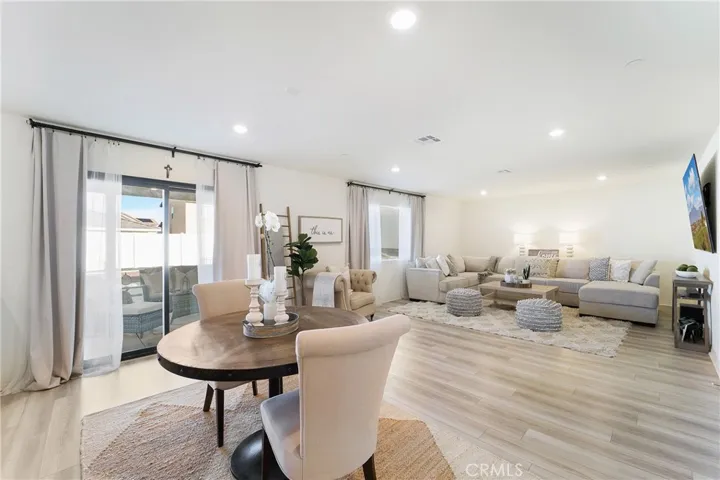 32112 Prairie Crossing Drive, Winchester, California 92596