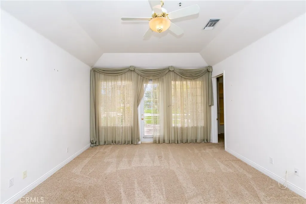 15980 Summit Crest Drive, Riverside, California 92506 home-pic-33