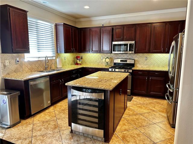 8796 E Heatherwood Road, Anaheim Hills, California 92808