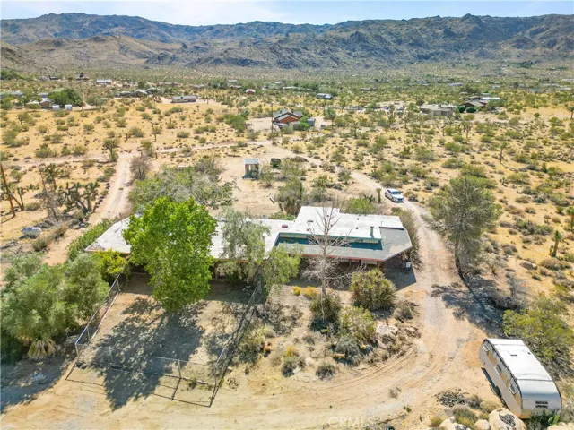 63776 Roadrunner Road, Joshua Tree, California 92252