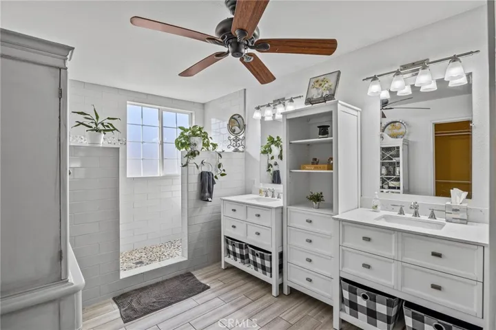 8992 Dahlia Drive, Corona, California 92883