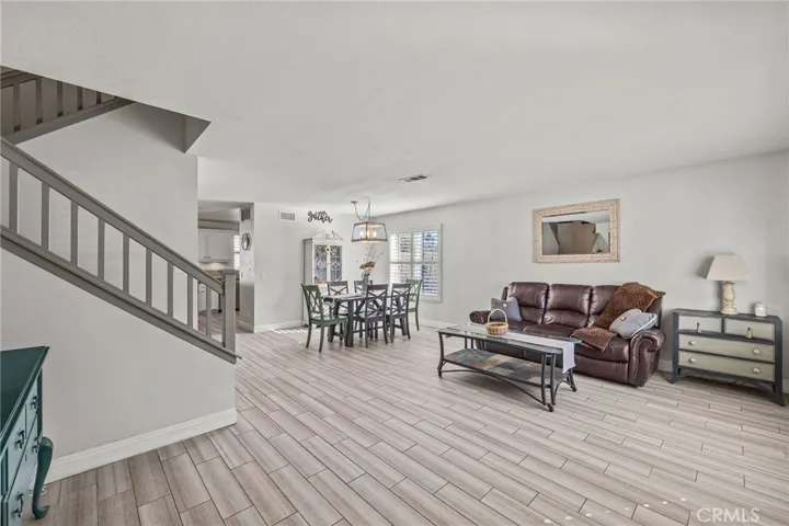 8992 Dahlia Drive, Corona, California 92883