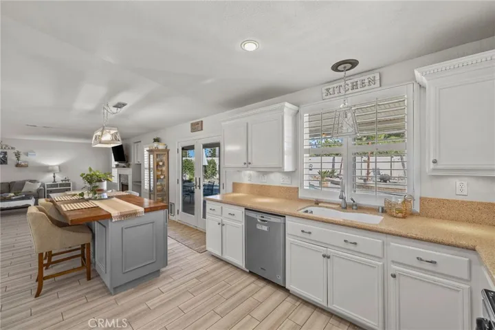 8992 Dahlia Drive, Corona, California 92883
