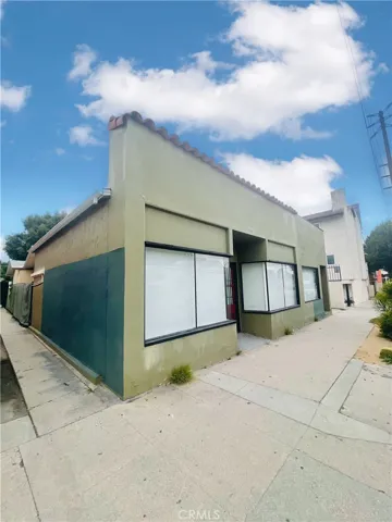 4534 Eagle Rock Boulevard, Los Angeles, California 90041