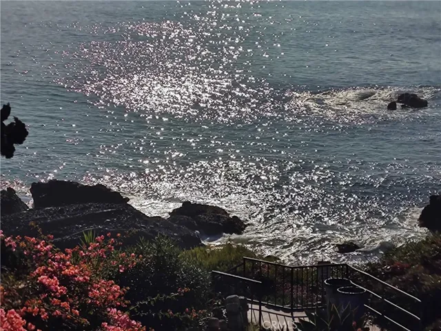 View walking down to Woods Cove Beach