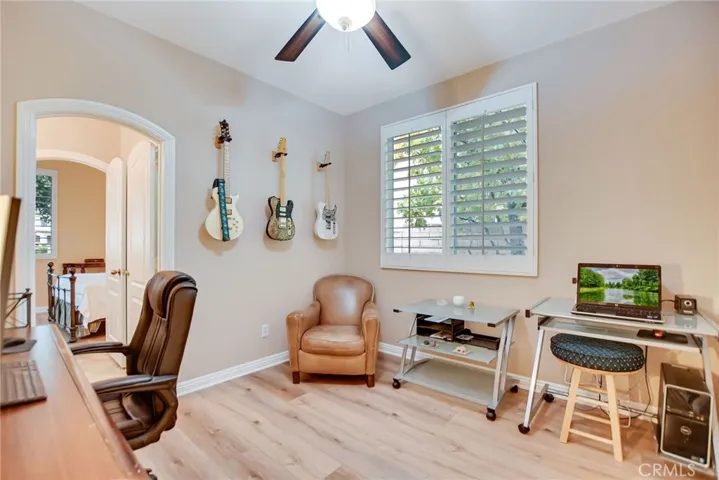 210 Encore Way, Corona, California 92879