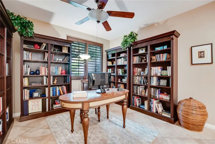 210 Encore Way, Corona, California 92879