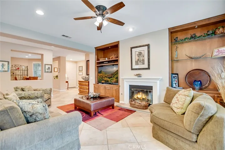 210 Encore Way, Corona, California 92879