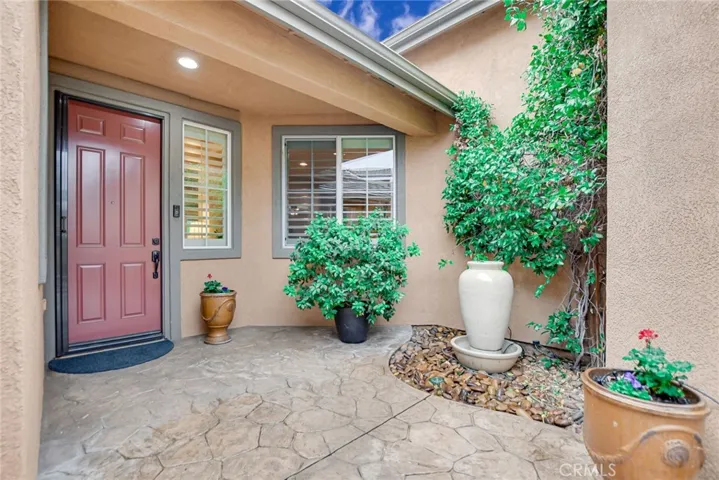 210 Encore Way, Corona, California 92879