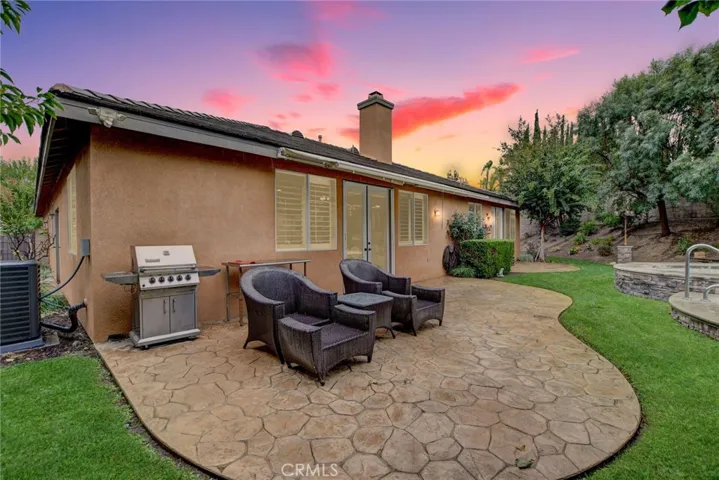 210 Encore Way, Corona, California 92879