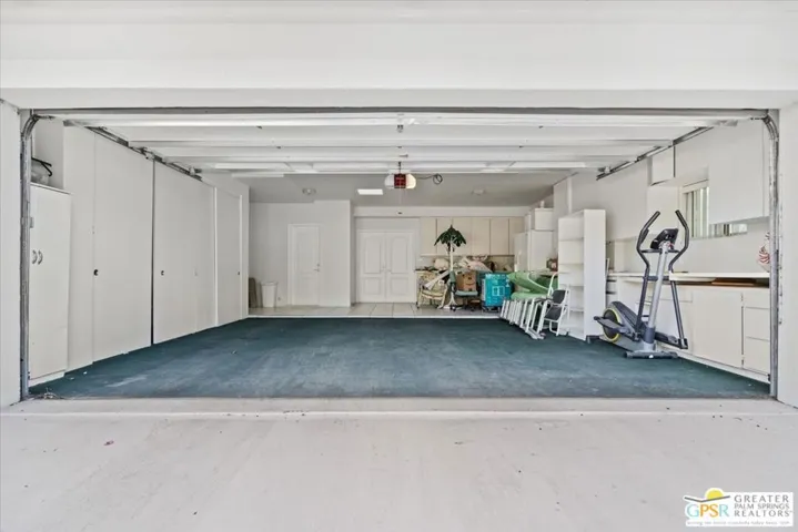875 Tamarisk Road, Palm Springs, California 92262