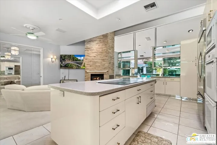 Kitchen/Family
