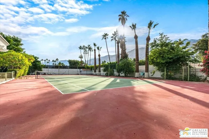 875 Tamarisk Road, Palm Springs, California 92262