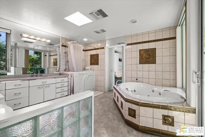 875 Tamarisk Road, Palm Springs, California 92262