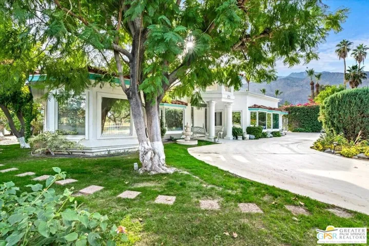875 Tamarisk Road, Palm Springs, California 92262