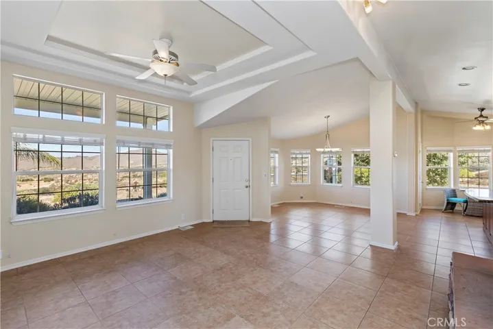 MAIN HOUSE FAMILY ROOM