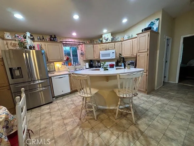 SECOND HOME KITCHEN WITH ISLAND/BAR