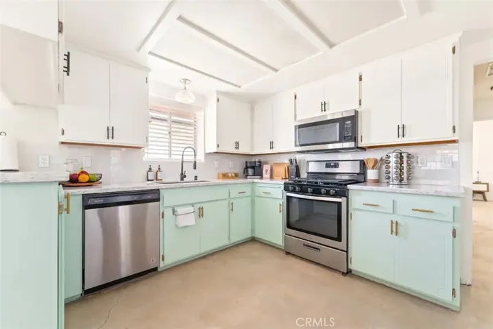 58348 Delano Trail, Yucca Valley, California 92284