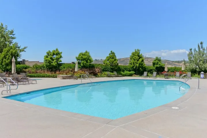 7093 Sitio Frontera, Carlsbad, California 92009