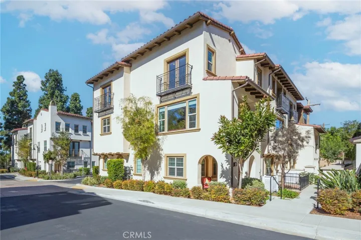 11842 Mendenhall Lane, Whittier, California 90601