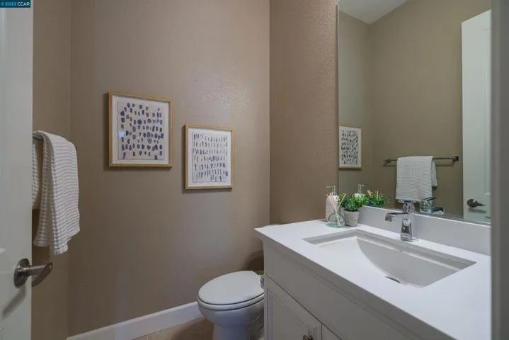 7166 Lakehead Way, Discovery Bay, California 94505
