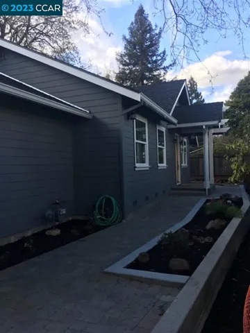 2227 Hillside Ct, Walnut Creek, California 94597