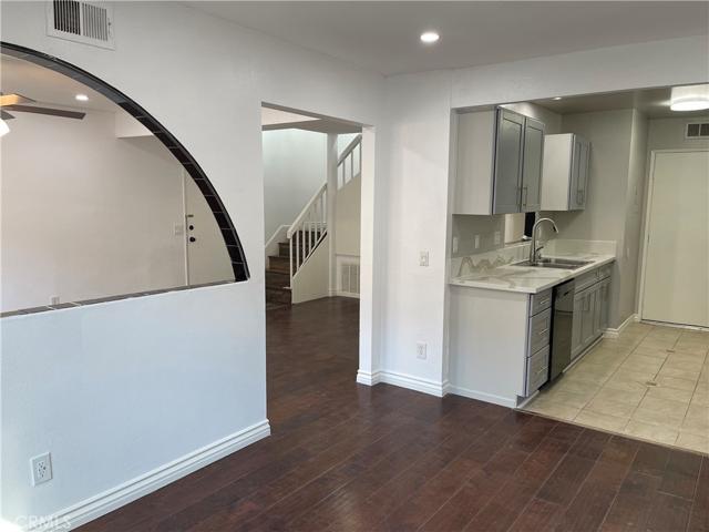 12314 Runnymede Unit 1, North Hollywood, California 91605
