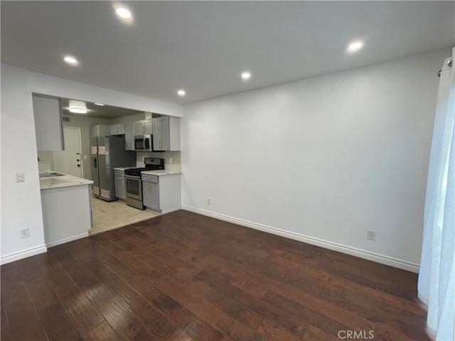 Kitchen/Dining Area
