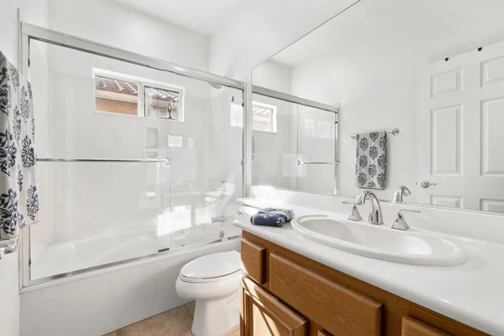 25-web-or-mls-2H8A3561