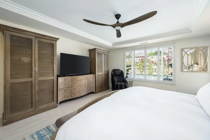 54-web-or-mls-HM_Mendocino_OPMG_1123_054