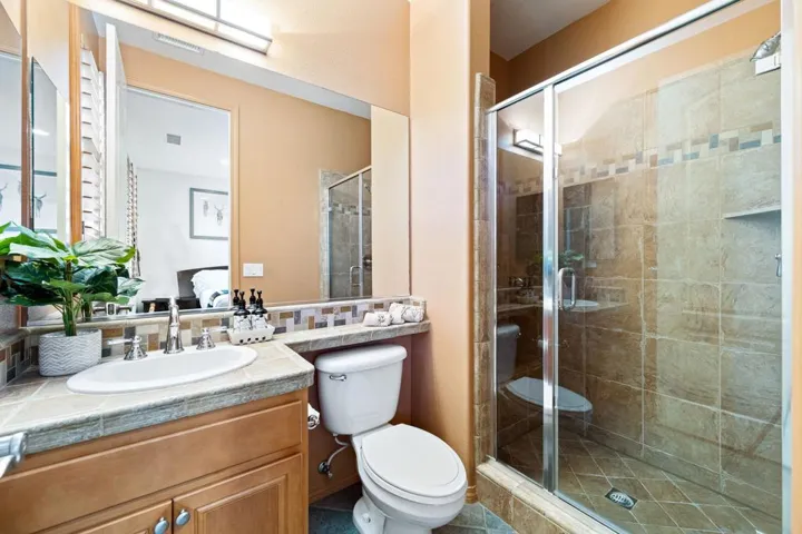 61-web-or-mls-HM_Mendocino_OPMG_1123_061