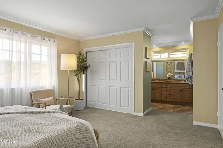 Primary Ensuite- upstairs