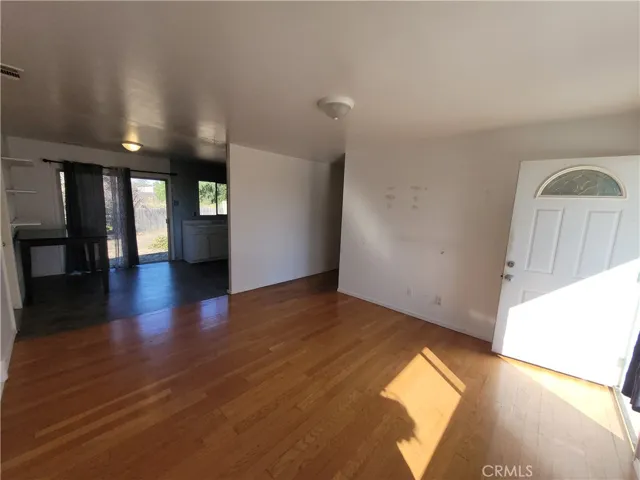 117 E Dana Street, Nipomo, California 93444