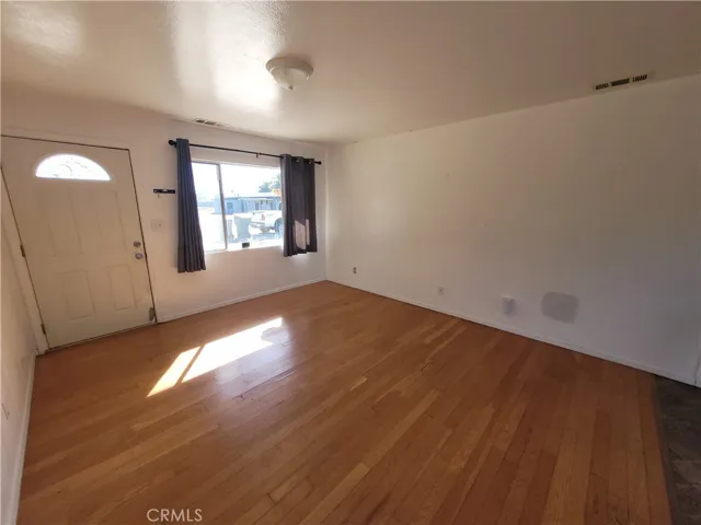 117 E Dana Street, Nipomo, California 93444