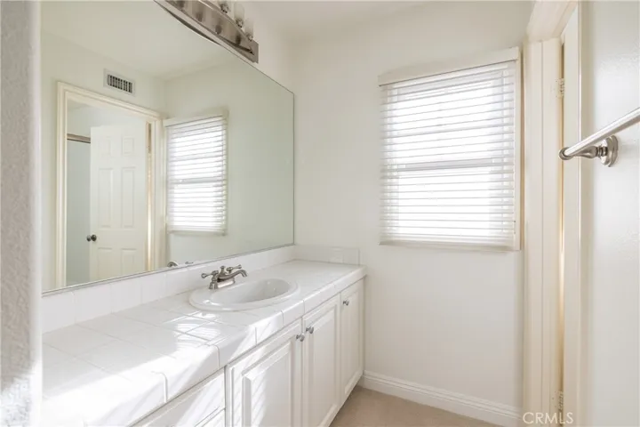 2500 Bungalow Place, Corona Del Mar, California 92625