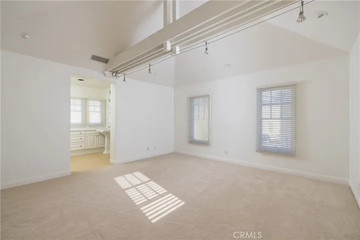 2500 Bungalow Place, Corona Del Mar, California 92625