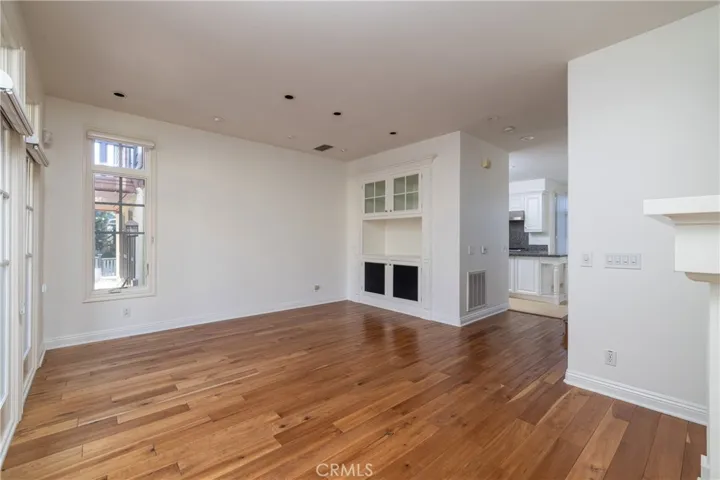 2500 Bungalow Place, Corona Del Mar, California 92625