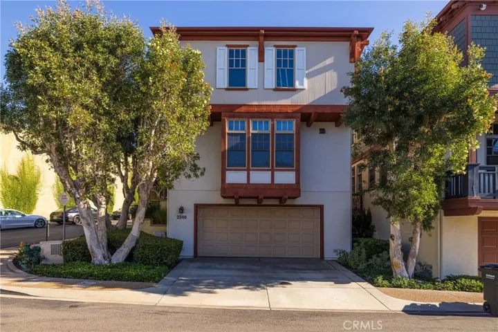 2500 Bungalow Place, Corona Del Mar, California 92625