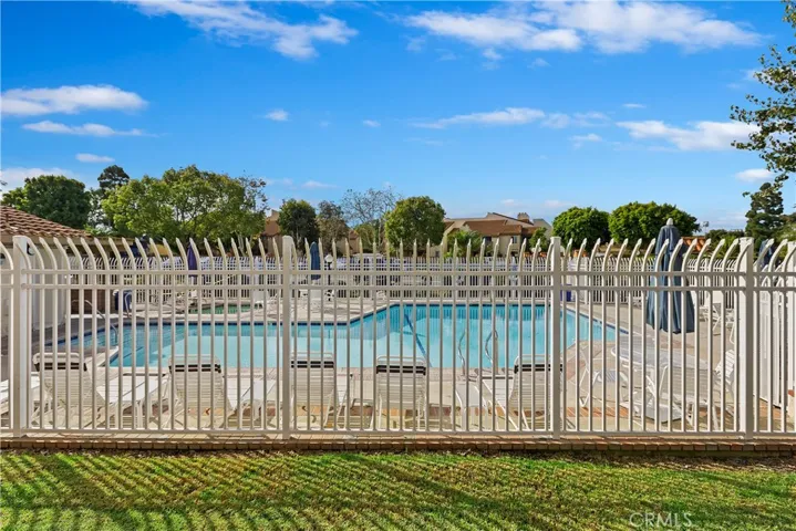 16521 Grunion 200, Huntington Beach, California 92649