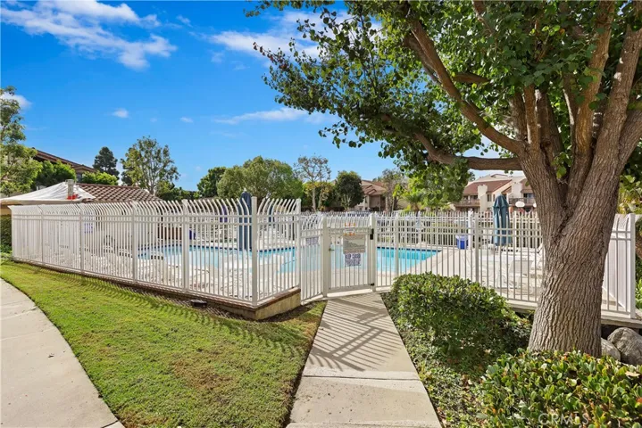 16521 Grunion 200, Huntington Beach, California 92649