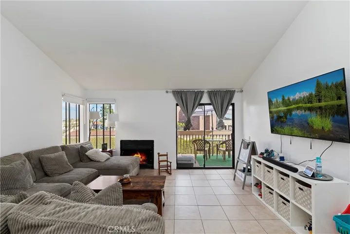 16521 Grunion 200, Huntington Beach, California 92649