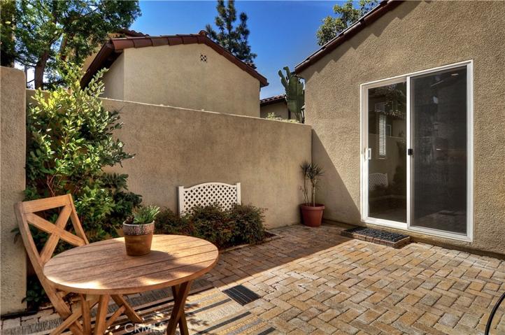 64 Greenhouse, Irvine, California 92603