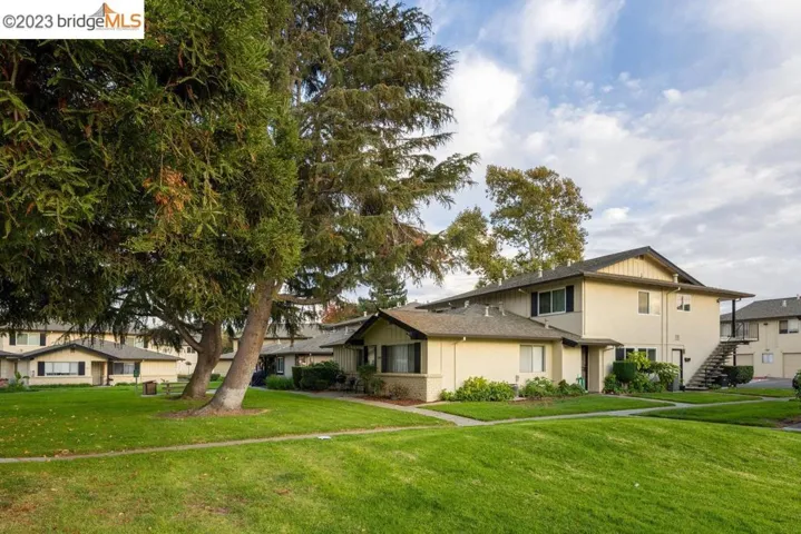 1033 Mohr Ln D, Concord, California 94518