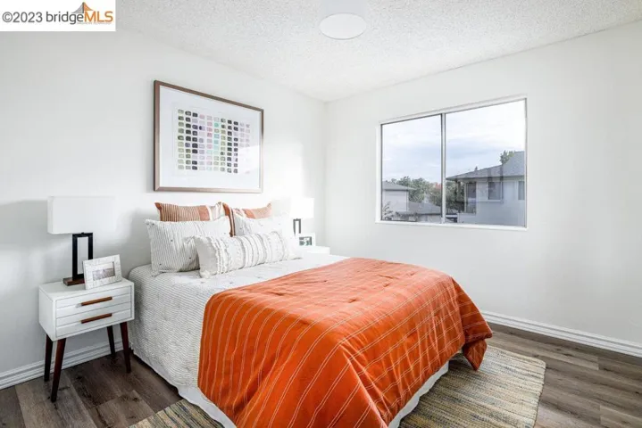 1033 Mohr Ln D, Concord, California 94518