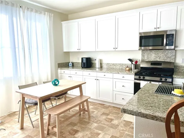 16502 Casa Grande Avenue 242, Fontana, California 92336