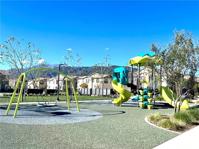 16502 Casa Grande Avenue 242, Fontana, California 92336