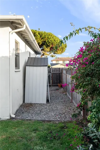 Side yard